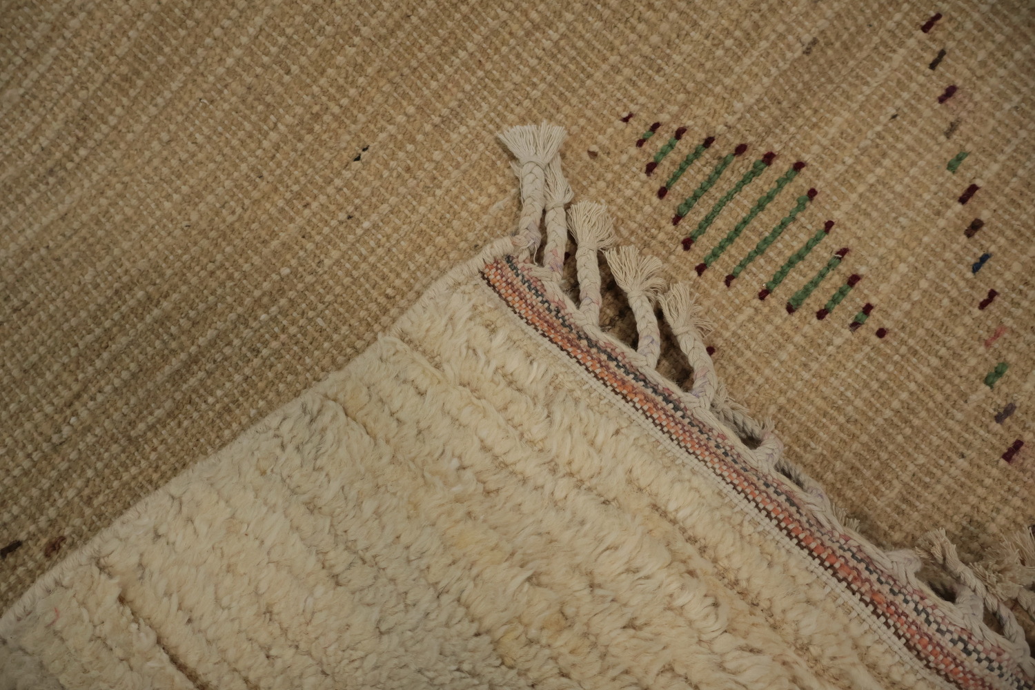 Unique Handcrafted Berber Moroccan Area Rug 6x10 with Tribal Motifs