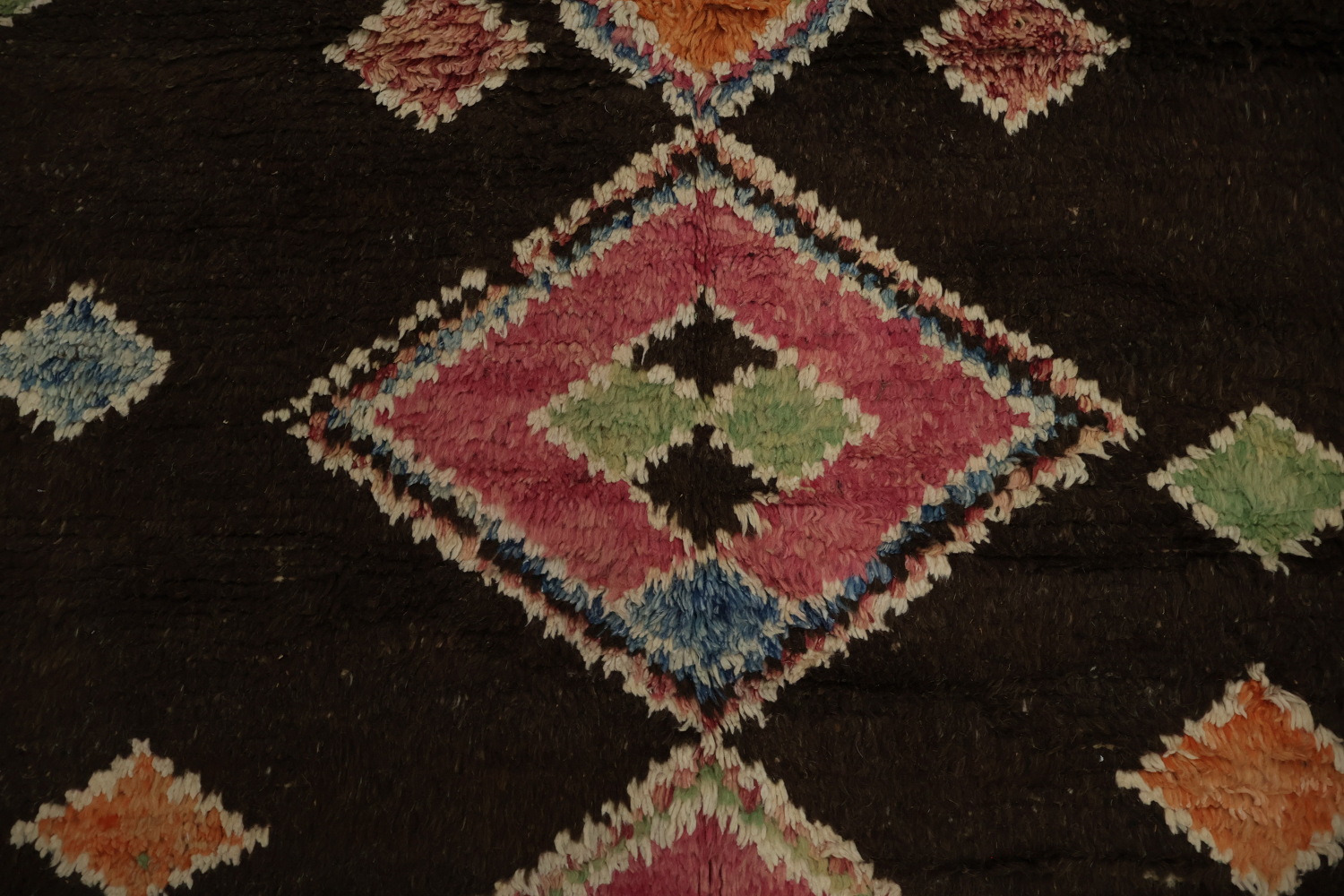 Handcrafted Moroccan Area Rug 7x11 with Dynamic Diamond Motifs
