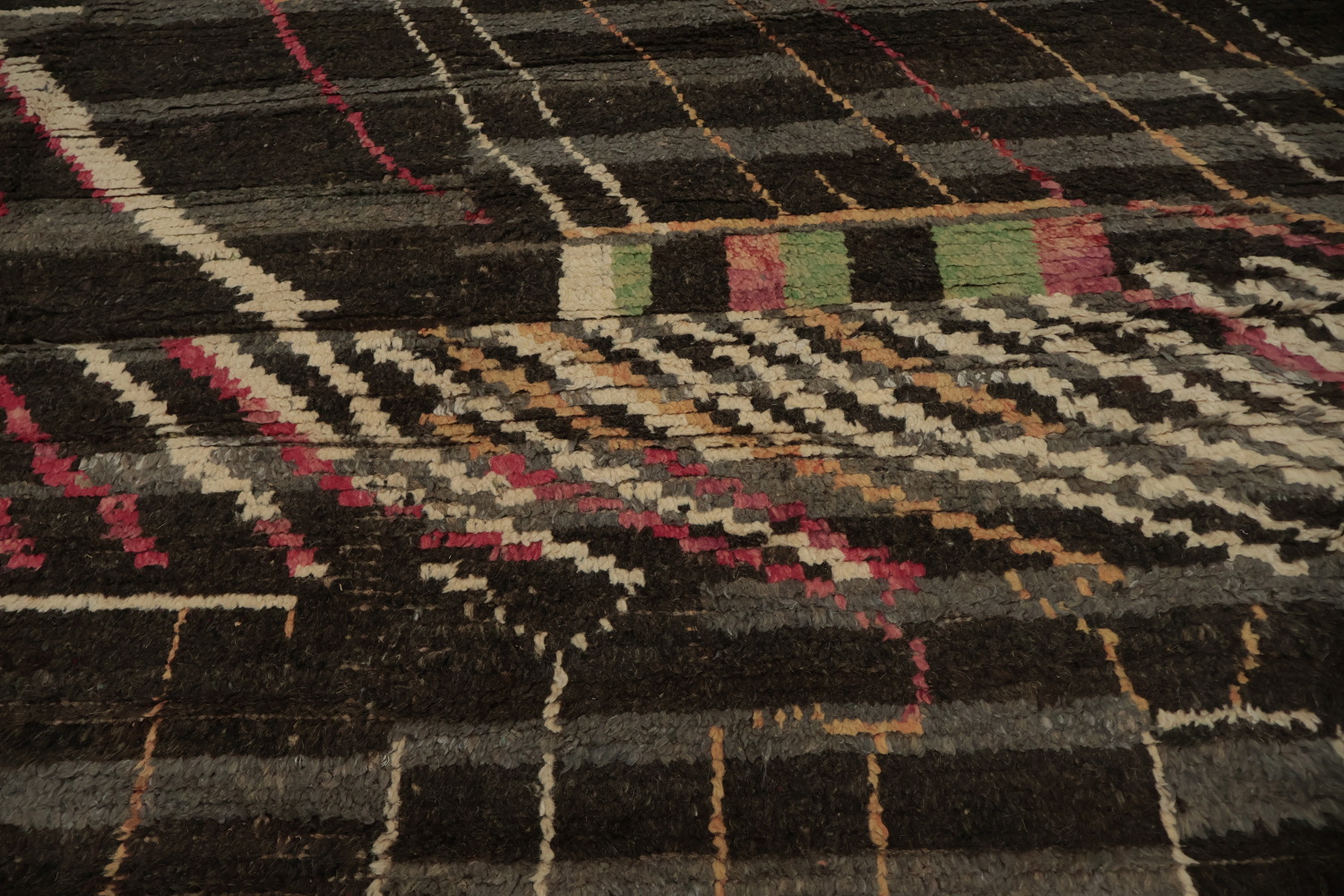 Chic Abstract Moroccan Large Rug 12x16 Urban Style for Your Home