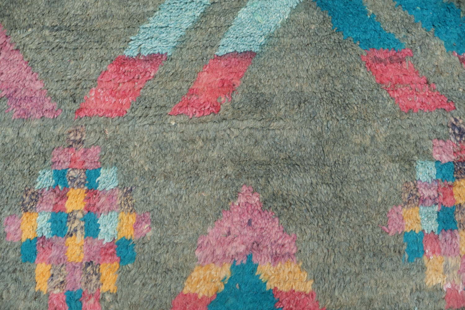 Colorful Abstract Geometric Moroccan Rug for Modern Home Decor 7x10