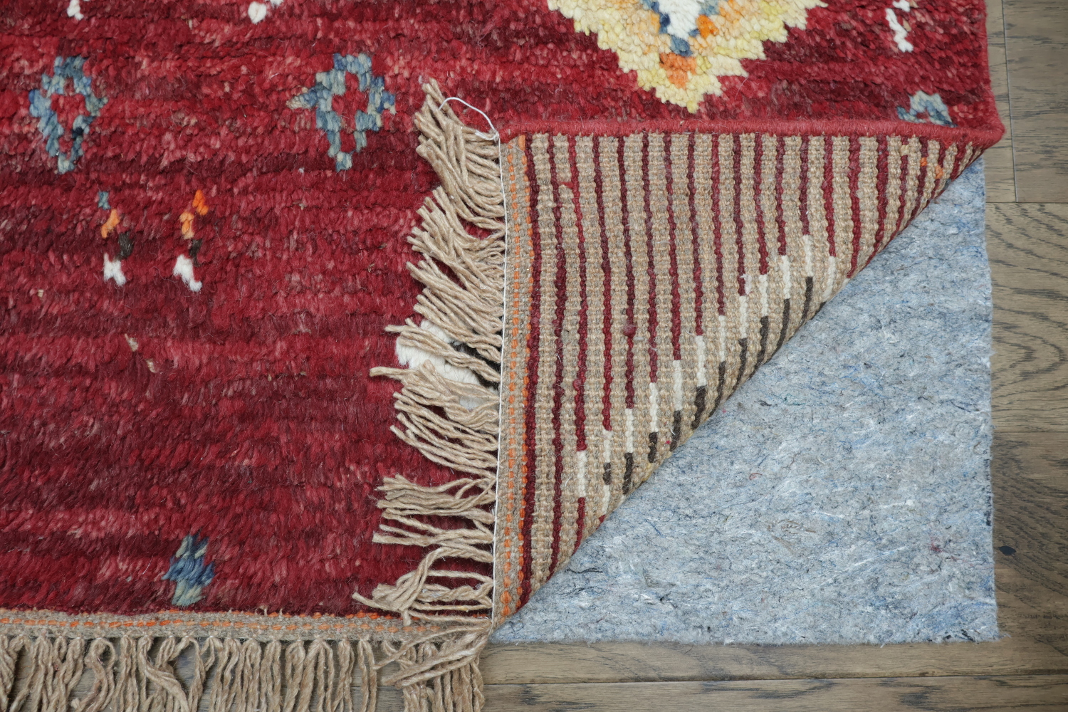 Chic Geometric Red Moroccan Area Rug for Modern Room Decor 6x10