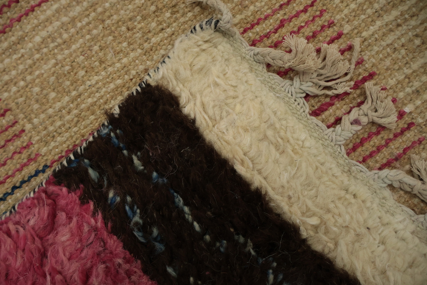Transform Your Space with a Stylish Moroccan Large Area Rug 9x13