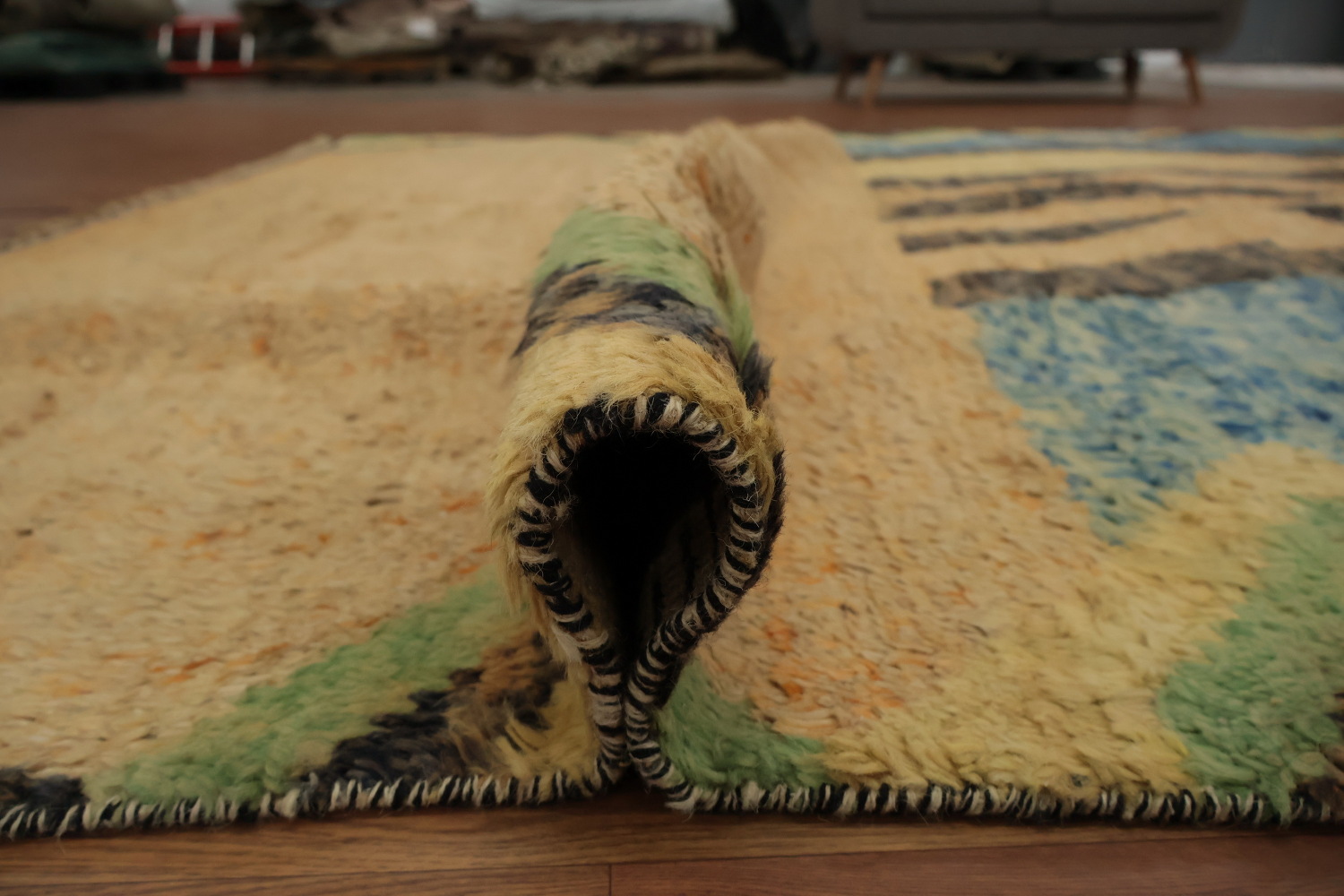 Elegant Chevron Moroccan Area Rug 9x13 with Earthy and Blue Hues