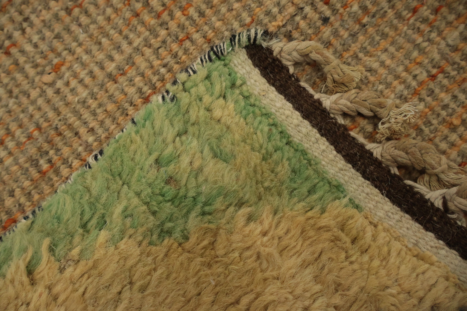 Elegant Chevron Moroccan Area Rug 9x13 with Earthy and Blue Hues