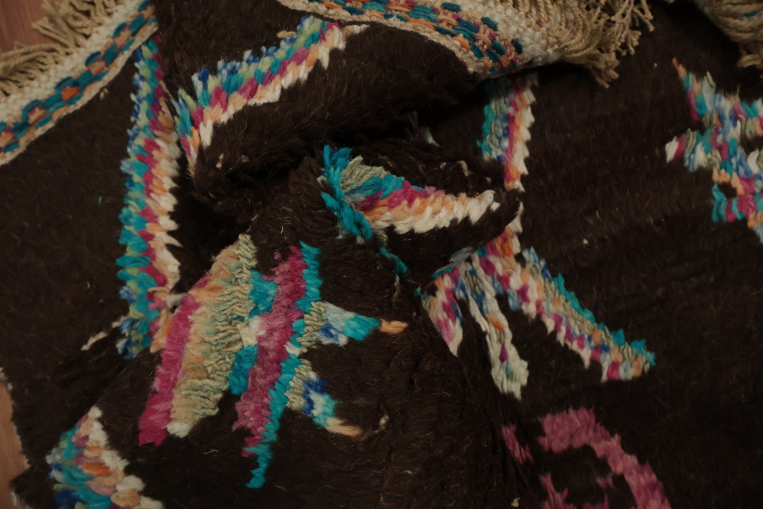 Tribal Moroccan Wool Area Rug 6x10