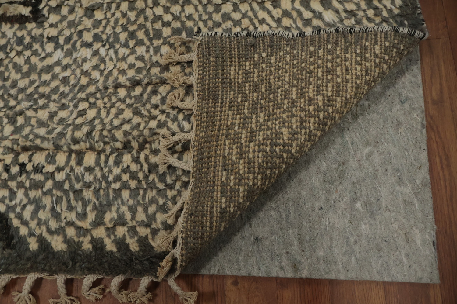 Moroccan Large Area Rug 9x12 with Unique Geometric Patterns