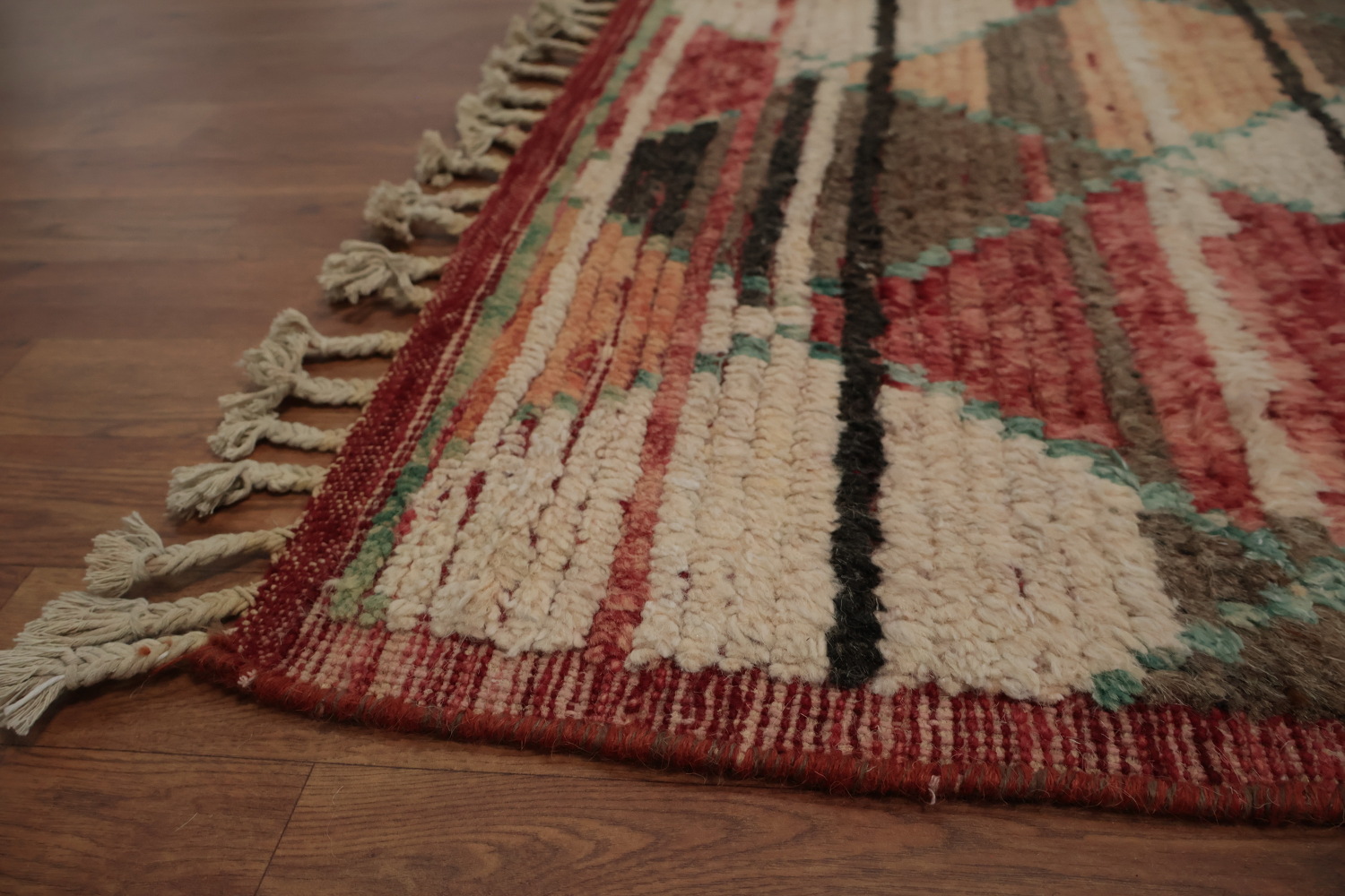 Rustic Charm Diamond Moroccan Large Rug 10x14 to Enrich Any Living Space
