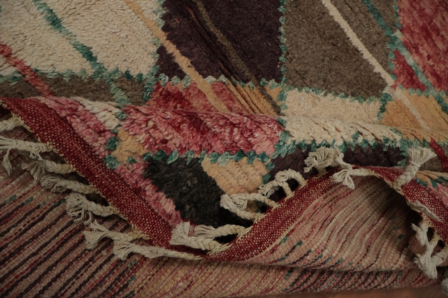 Rustic Charm Diamond Moroccan Large Rug 10x14 to Enrich Any Living Space