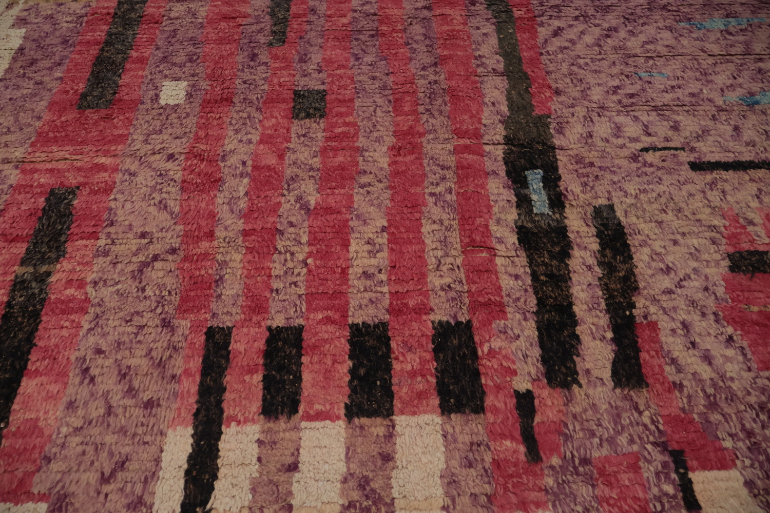 Bringing Urban Elegance Abstract Moroccan Large Wool Rug 12x18