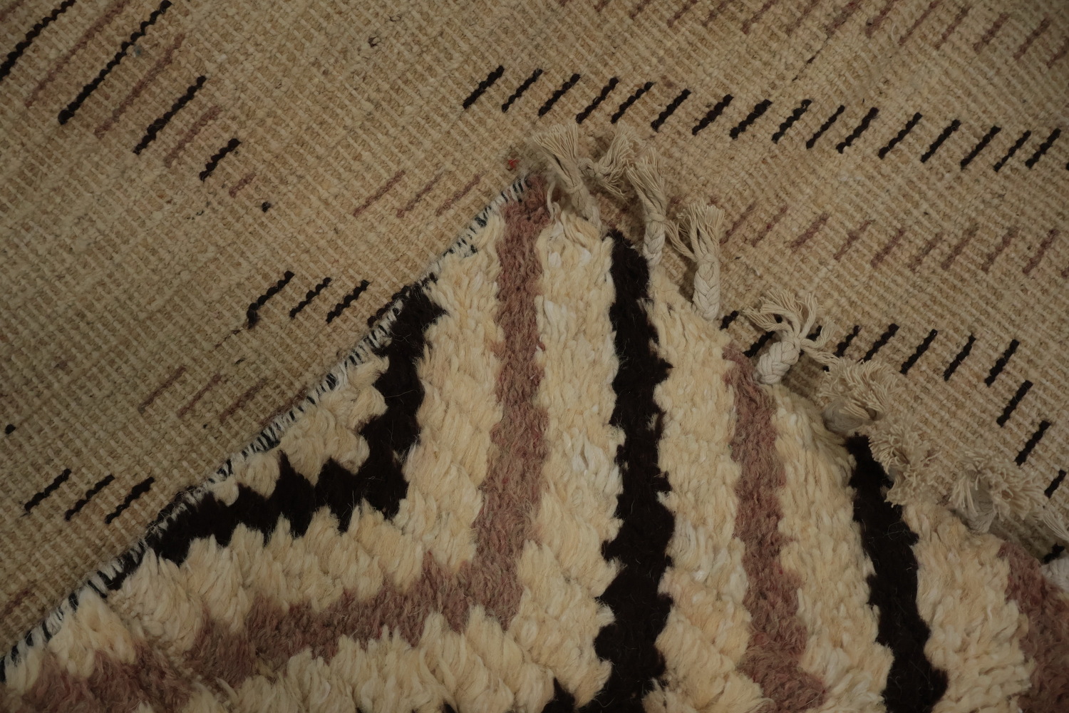Geometric Moroccan Wool Area Rug 8x10