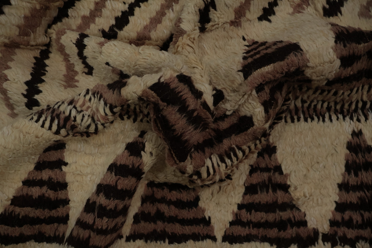 Geometric Moroccan Wool Area Rug 8x10