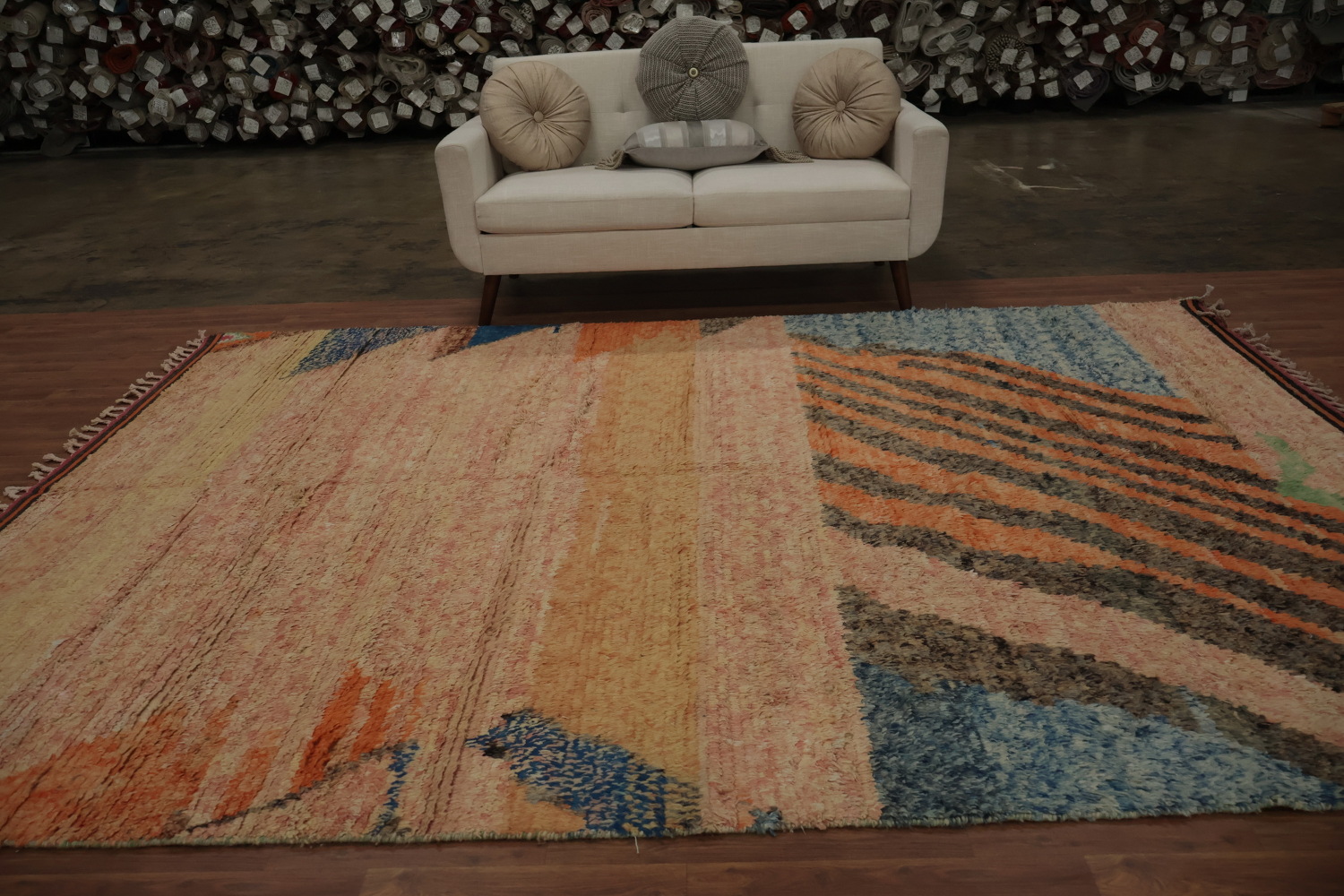 Sophisticated Moroccan Area Rug 8x11 with Dynamic Color Streaks