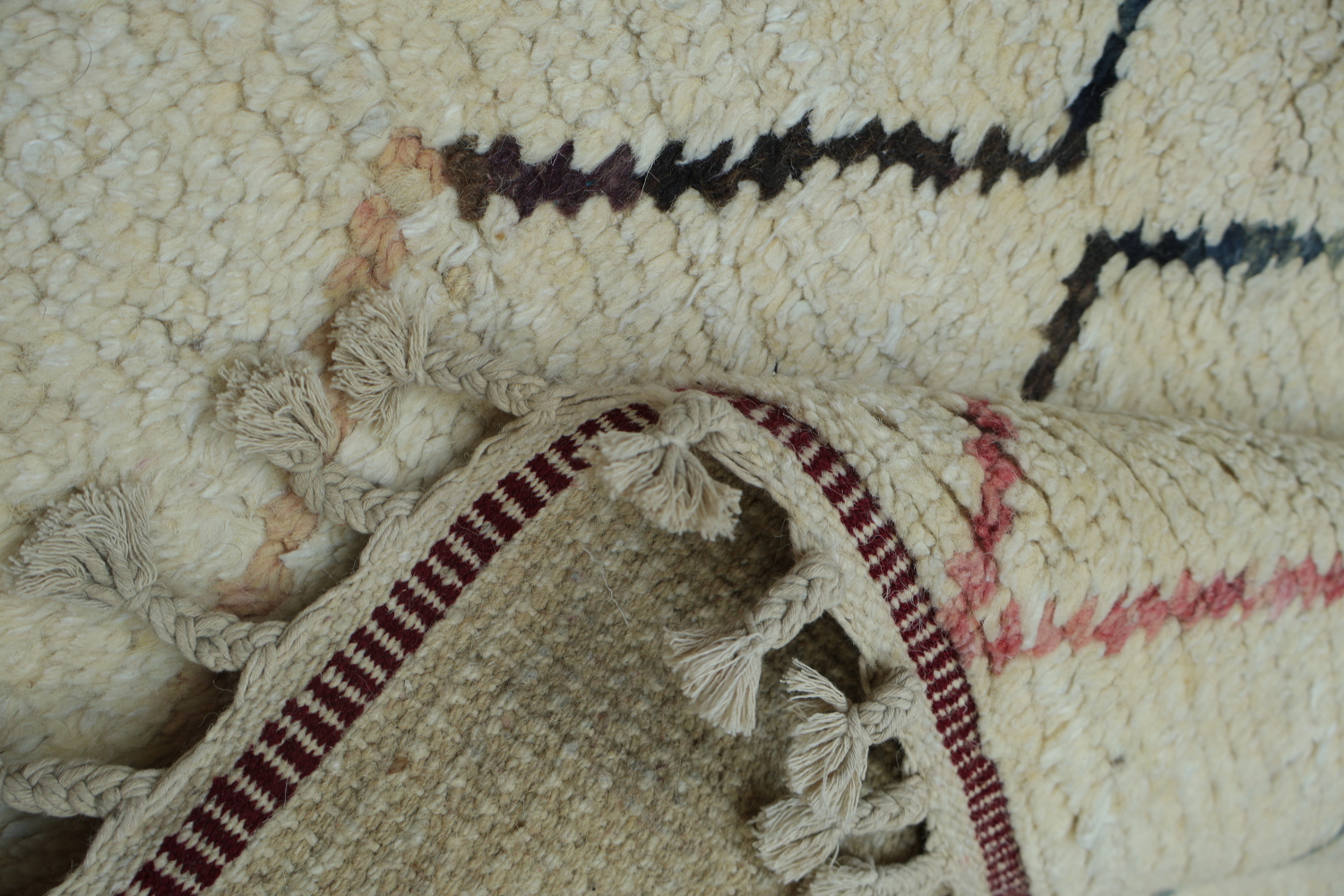 Versatile Off-White Moroccan Rug with Colorful Abstract Diamond Motifs 6x9