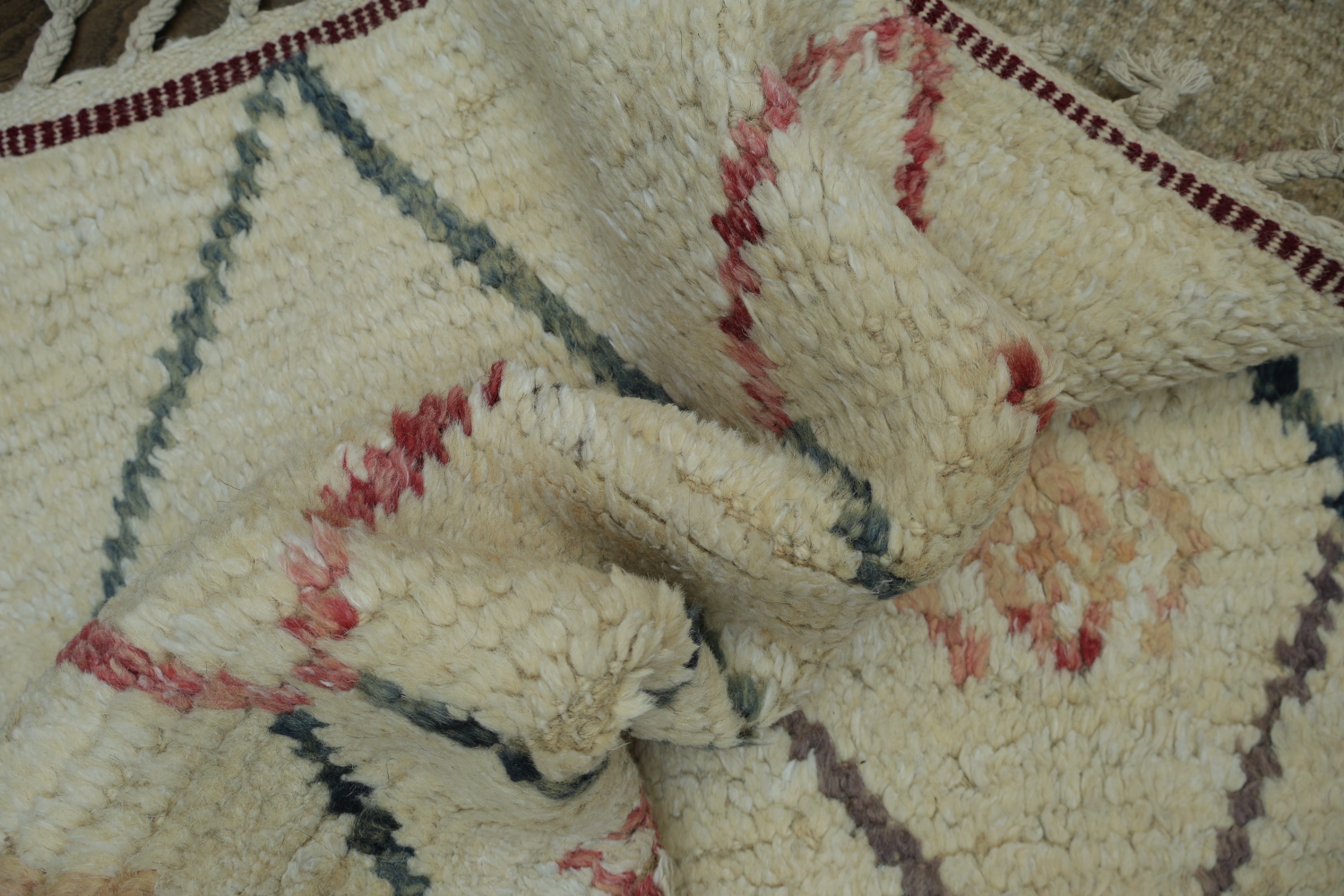 Versatile Off-White Moroccan Rug with Colorful Abstract Diamond Motifs 6x9