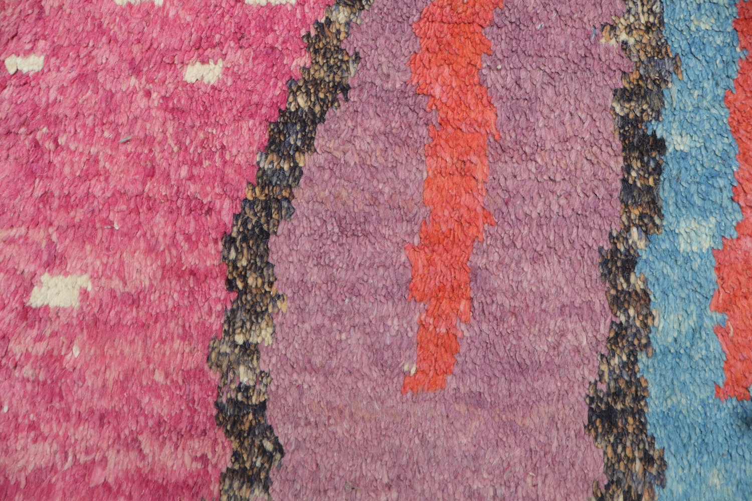 Artisan Handmade Authentic Moroccan Rug with Colorful Patterns 6x10