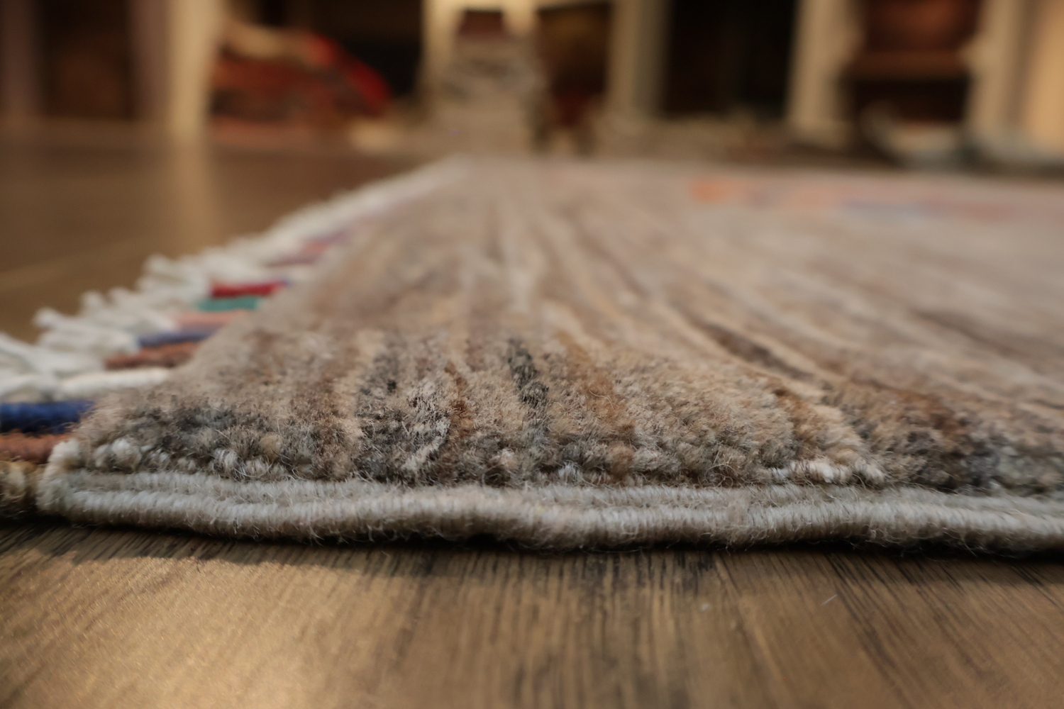 Artistic Floral Rug Bringing Dynamic Style to Your Living Room 5x8