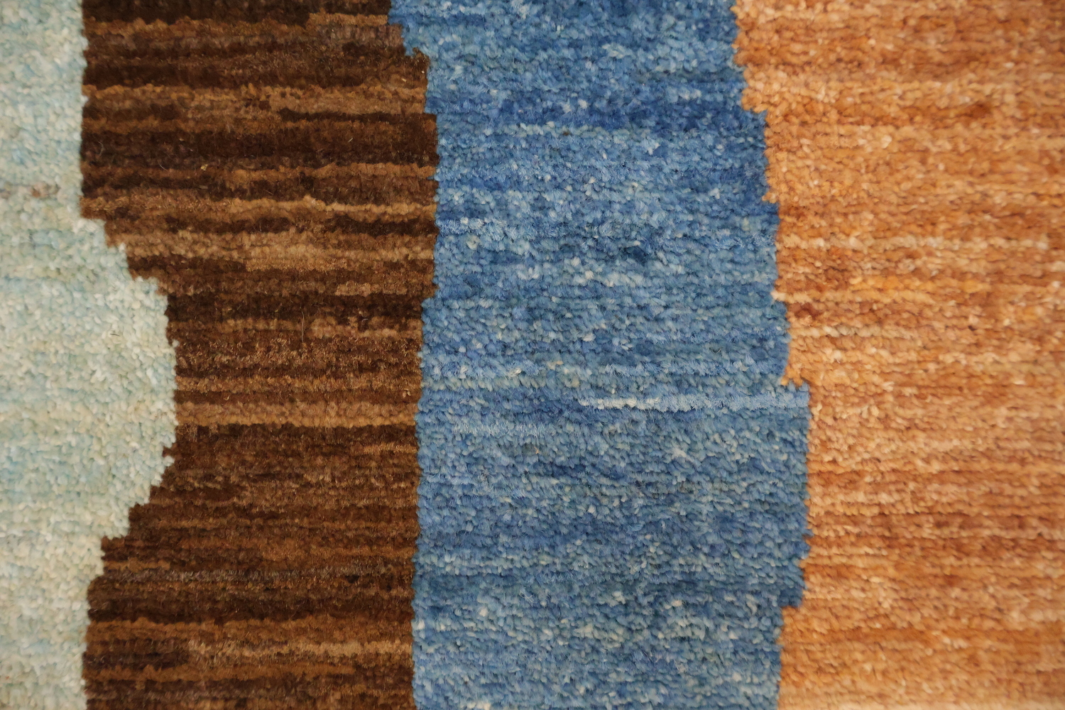 Colorful Butterfly and Earth Toned Abstract Rug for Elegance 6x8