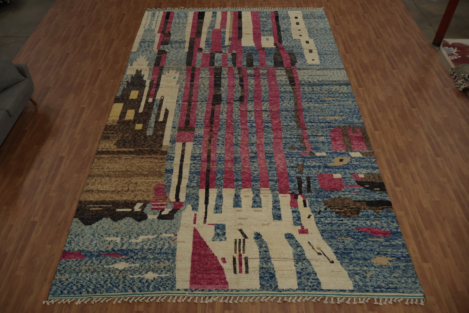Extravagant and Bold Moroccan Large Rug 12x20 for Creative Decor