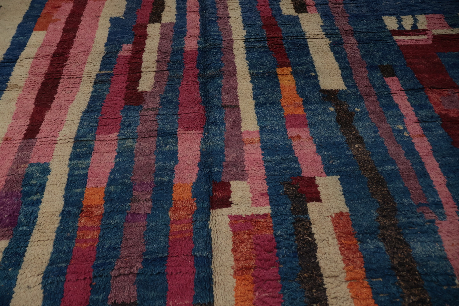 Abstract Multicolor Moroccan Large Rug 12x19 for Modern Living Spaces