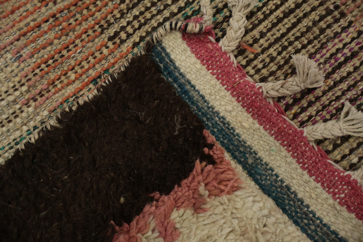 Artistic Moroccan Large Rug 10x15 in Earthy Tones and Modern Stripes