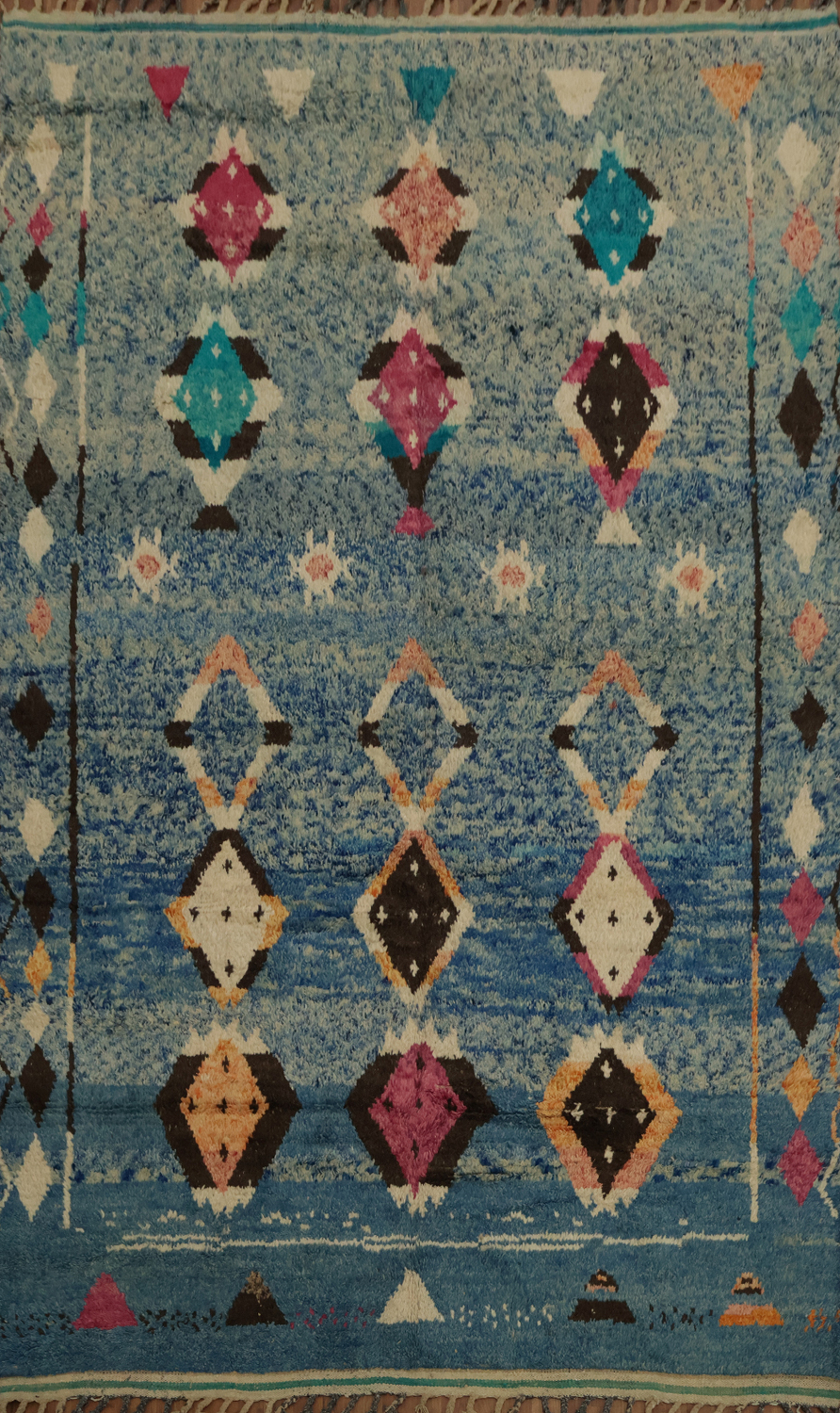 Blue Diamond Moroccan Area Rug 8x11 for Vibrant Home Decor
