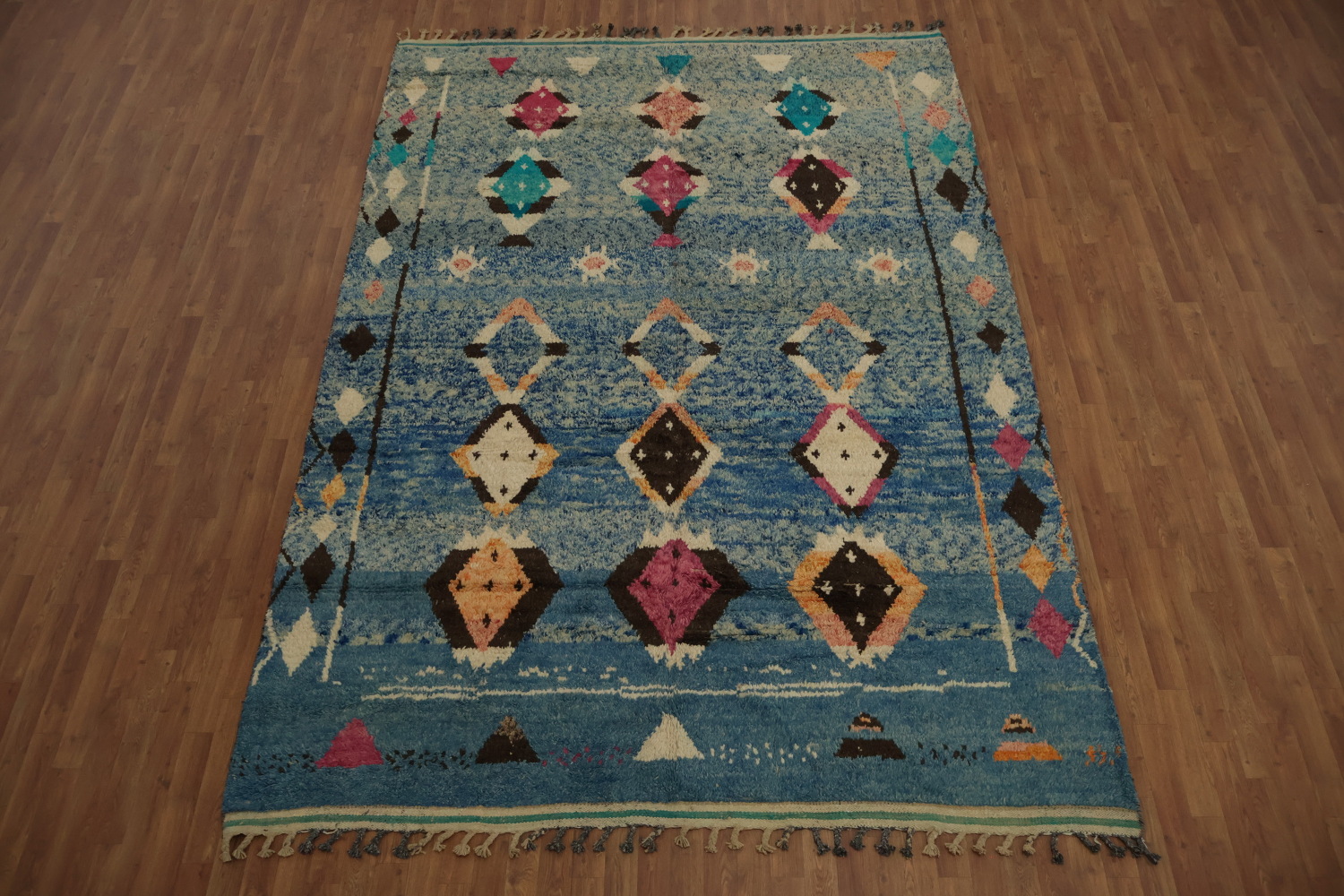 Blue Diamond Moroccan Area Rug 8x11 for Vibrant Home Decor