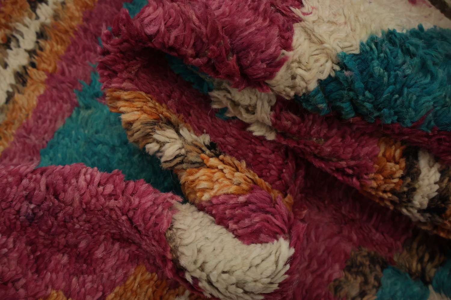 Unique Design Moroccan Large Area Rug 9x13 for Stylish Homes