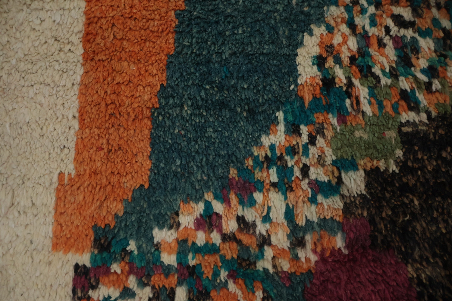 Art-Inspired Moroccan Abstract Area Rug 9x13 for Creative Spaces