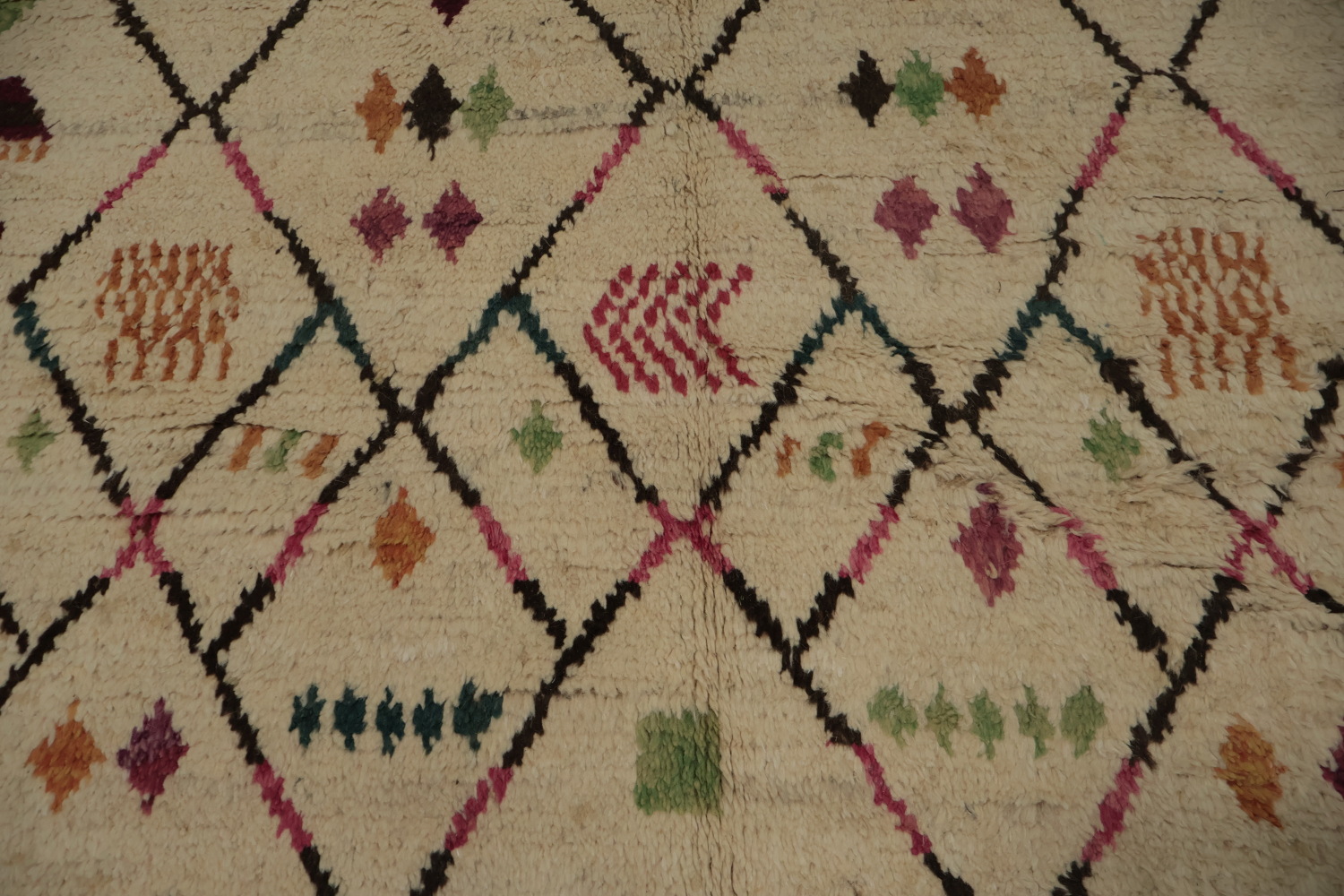 Tribal Moroccan Handmade Area Rug 6x10