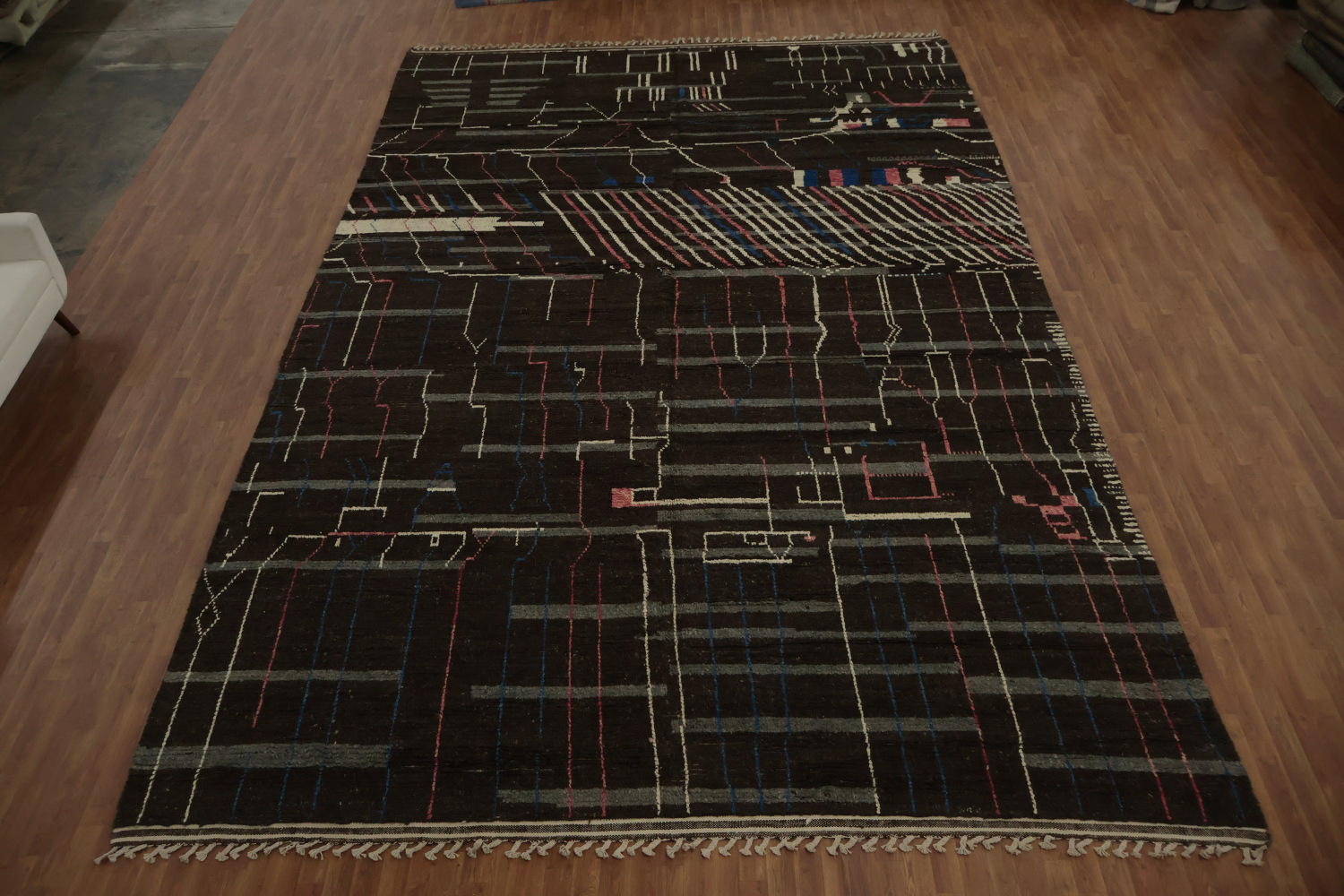 Sophisticated Grid Design Moroccan Large Wool Rug 12x19