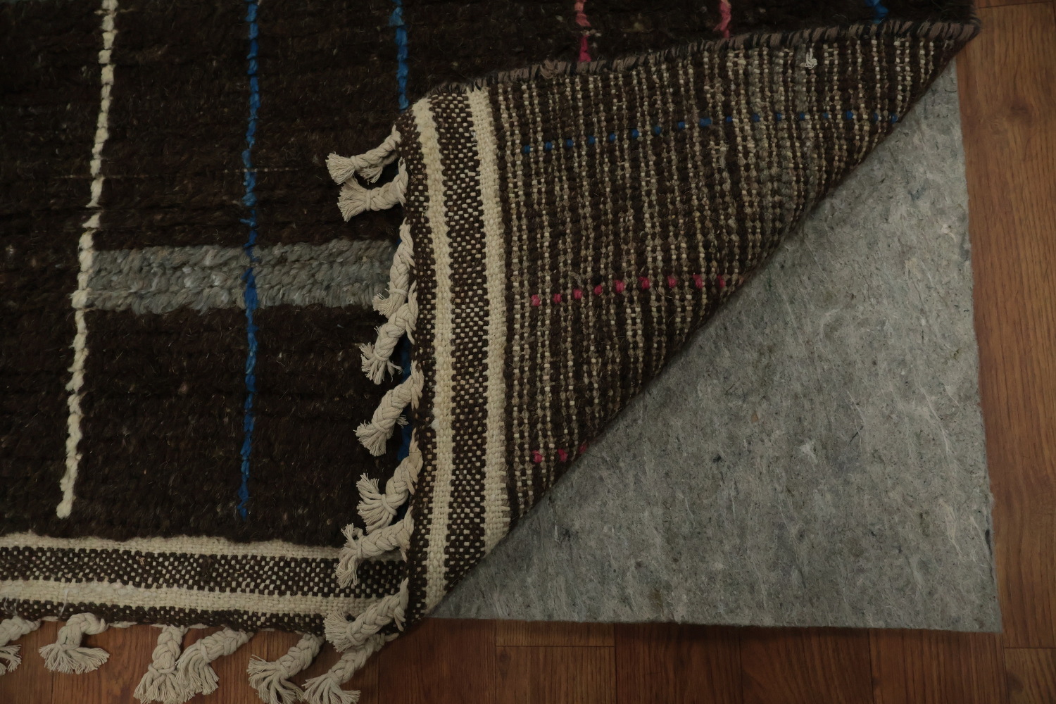 Sophisticated Grid Design Moroccan Large Wool Rug 12x19