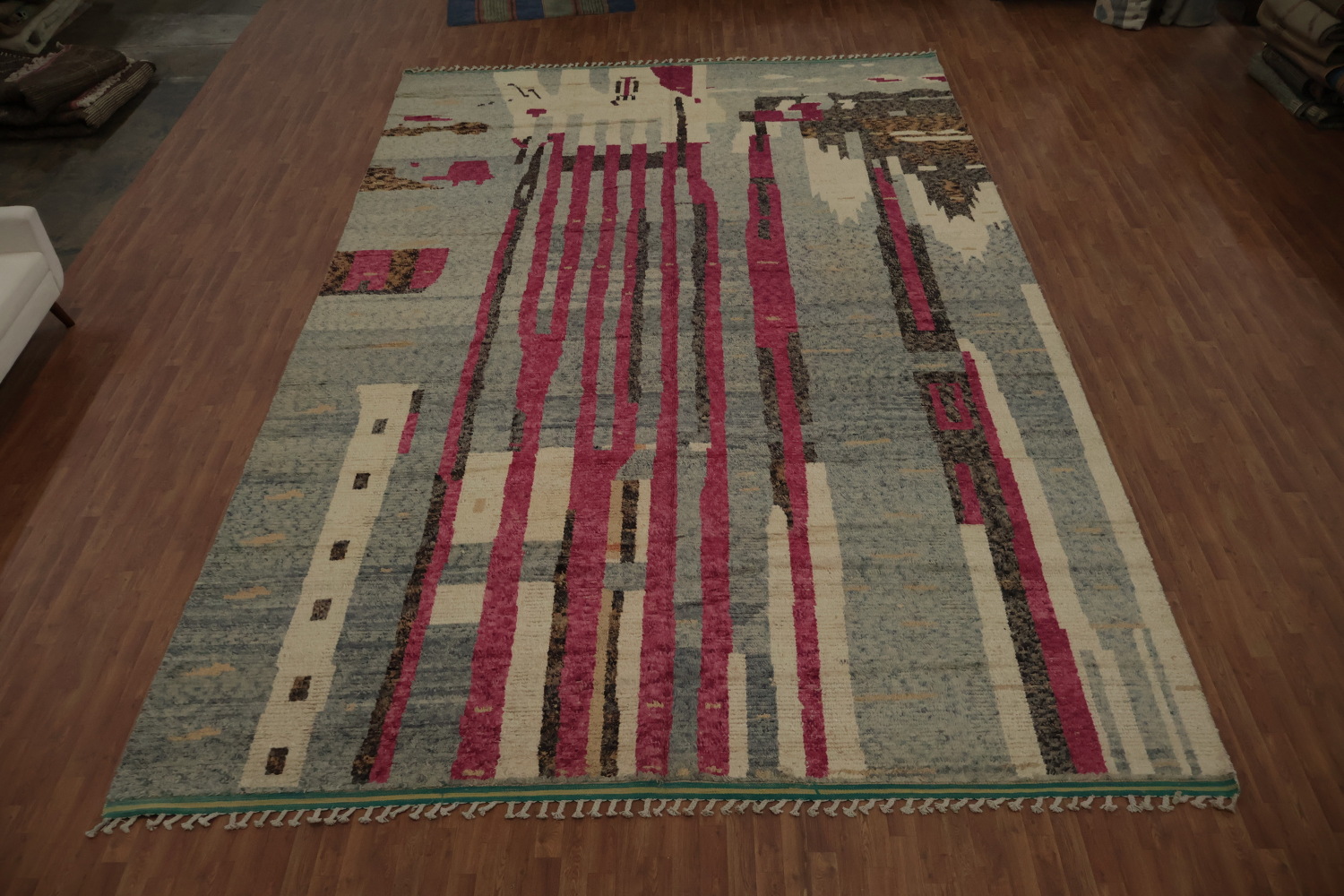 Abstract Moroccan Wool Large Rug 12x18 with Vertical Stripes