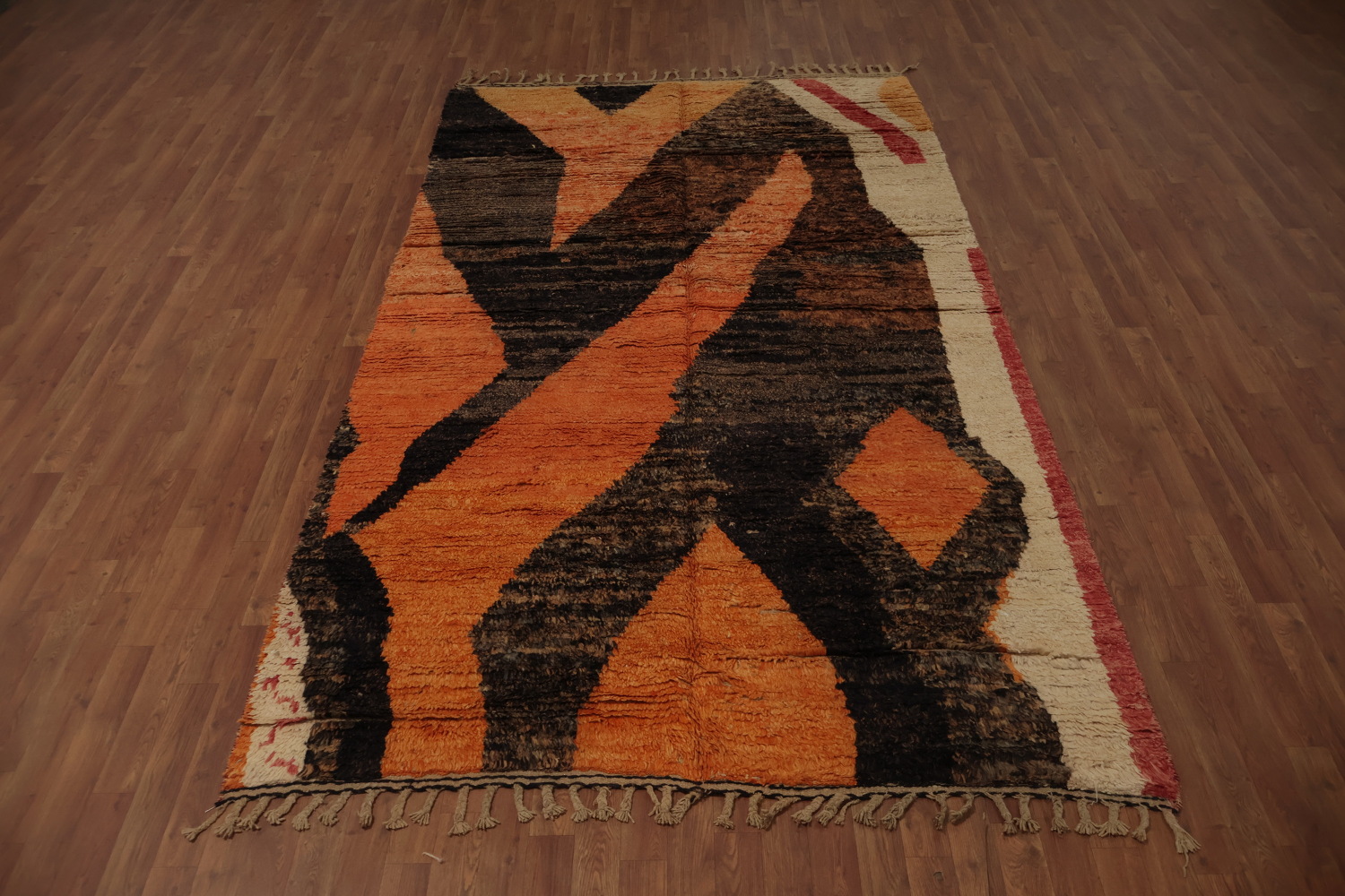 Eclectic Moroccan Area Rug 6x10 with Eye-catching Angular Motifs