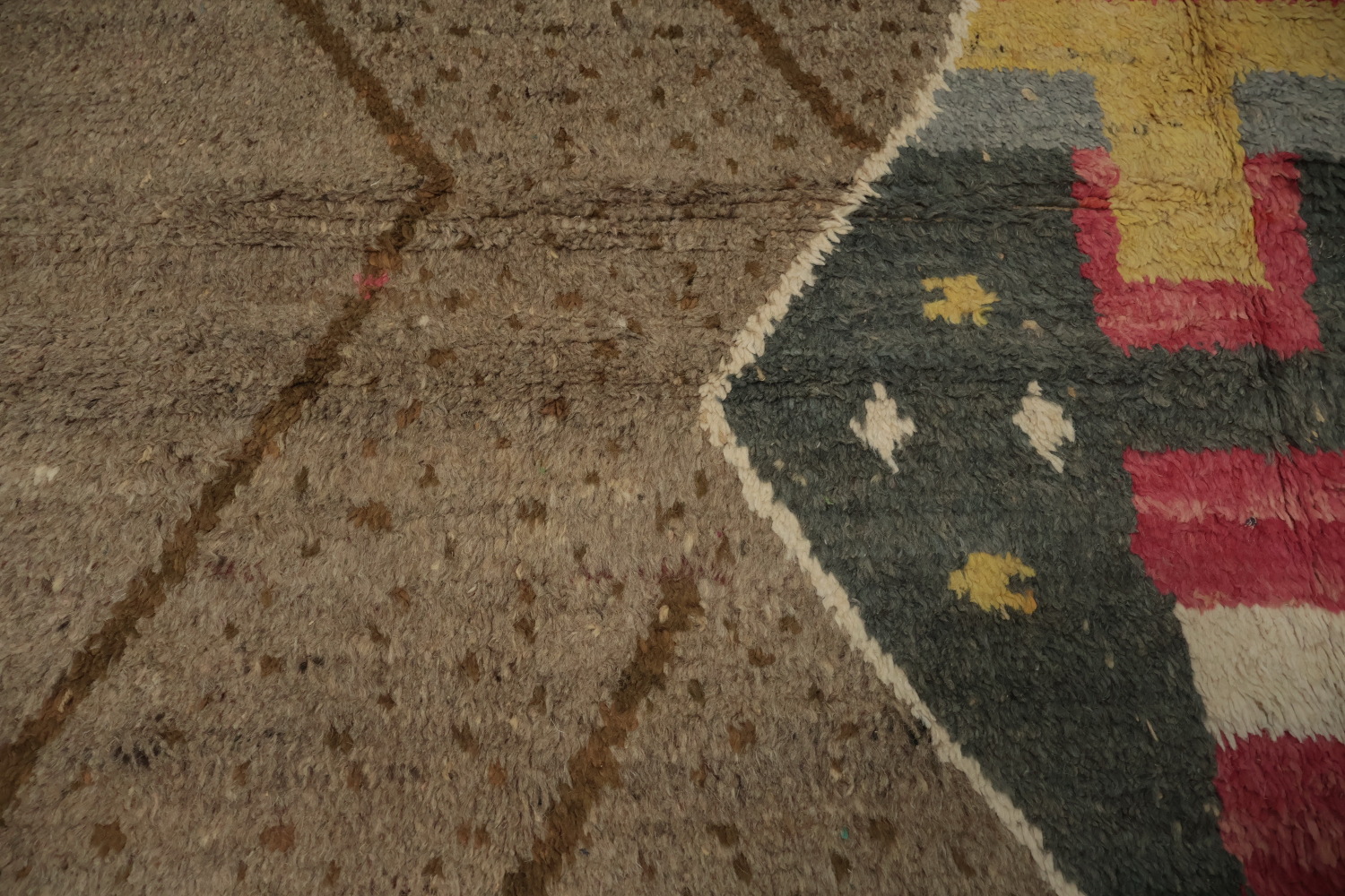Handmade Moroccan Wool Area Rug 8x11