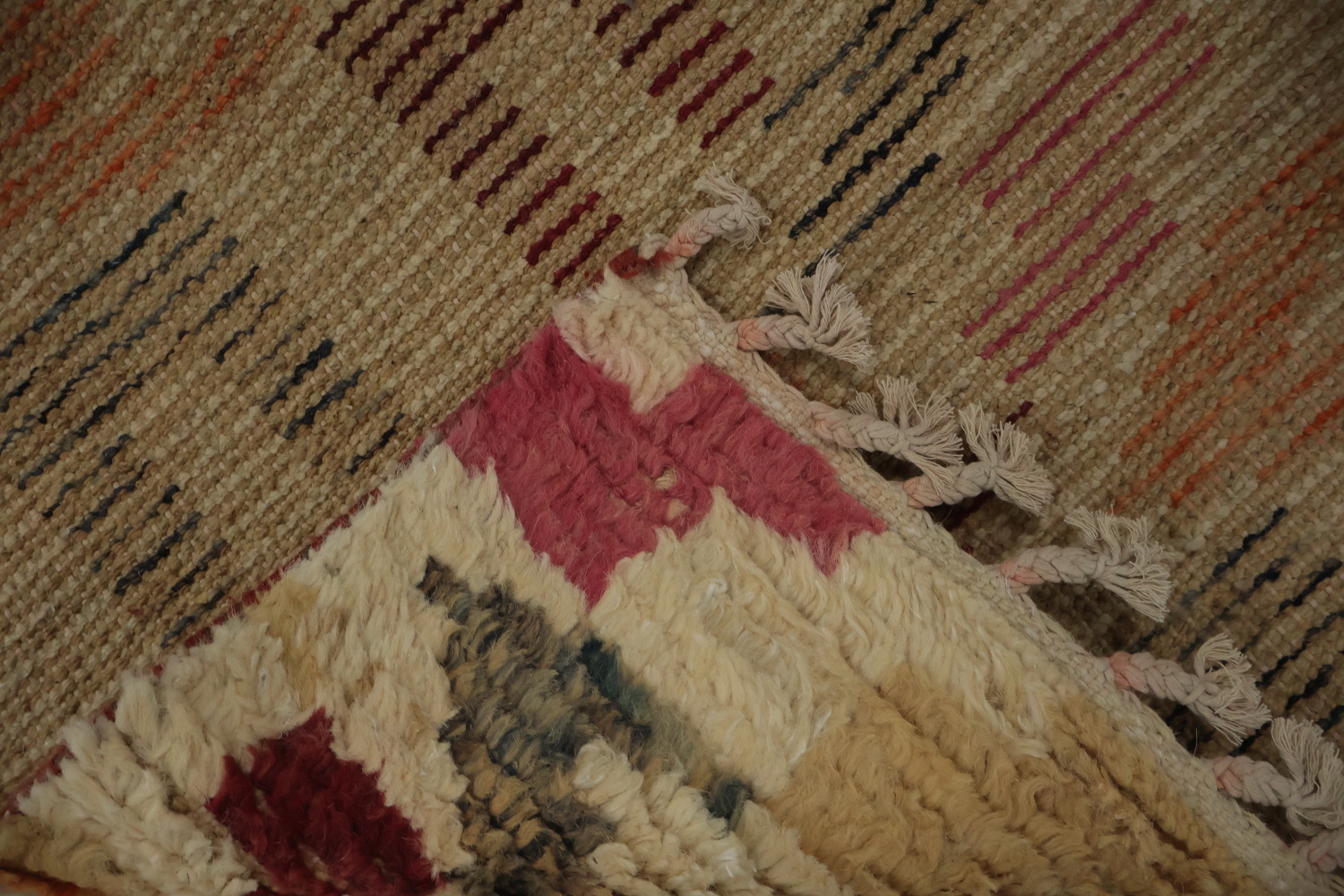 Moroccan Area Rug 7x11 with Eye-Catching Symmetrical Design