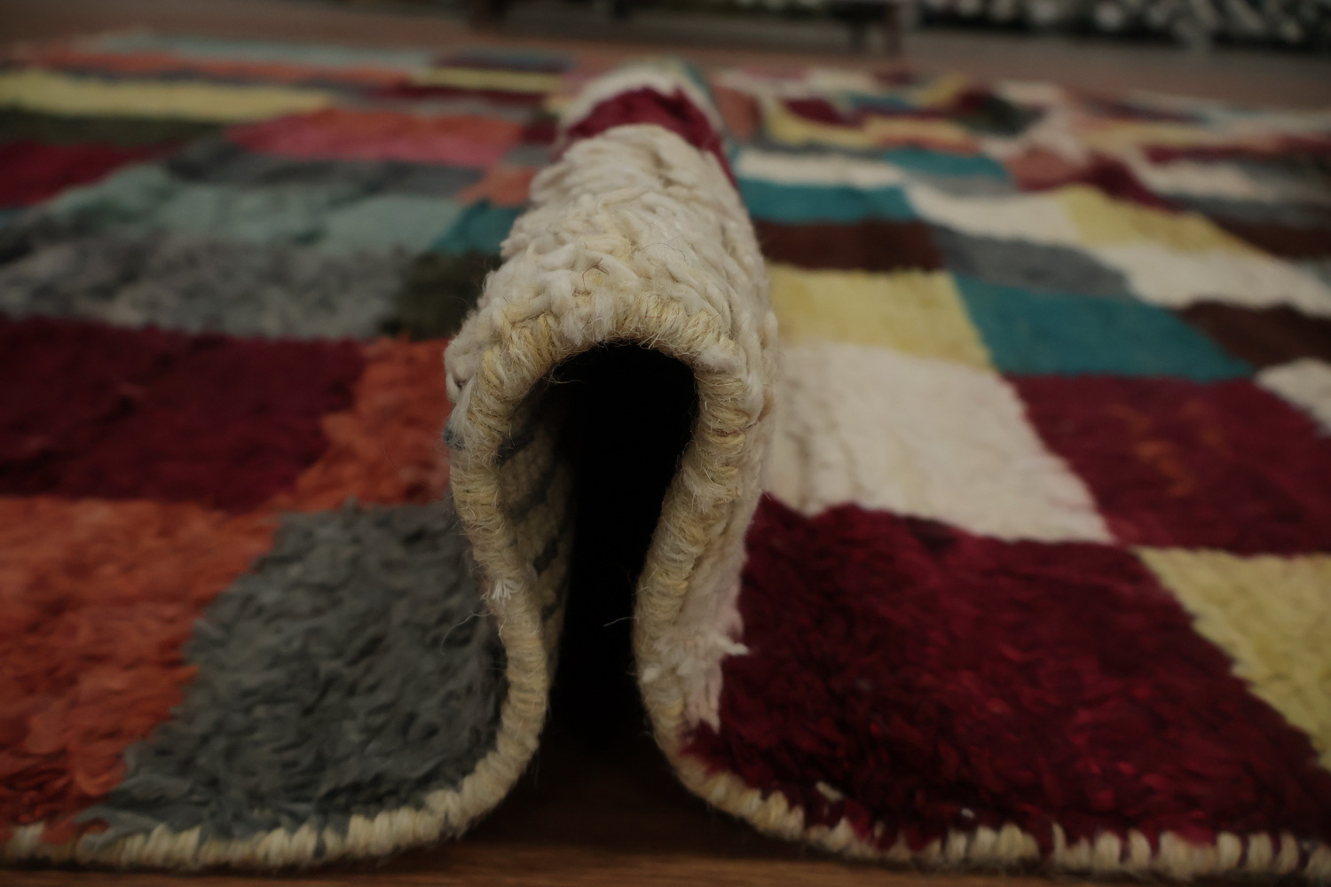 Vibrant Wool Moroccan Area Rug 8x10 for Modern Interiors