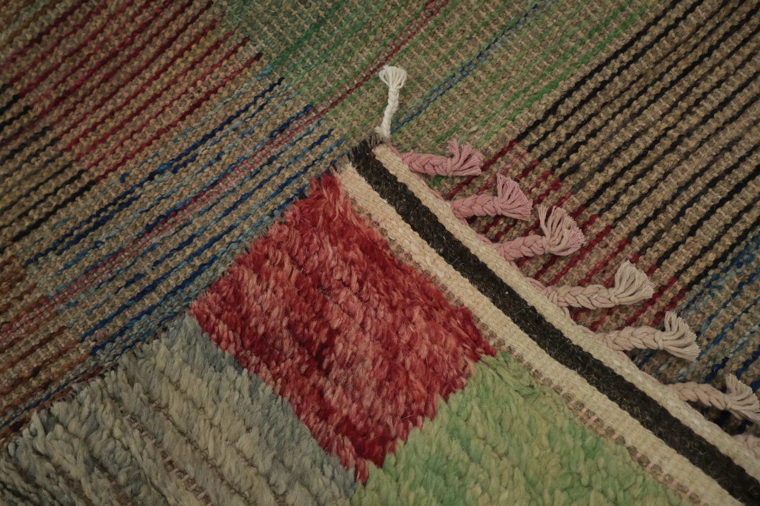 Add a Splash of Color with This Geometric Moroccan Area Rug 7x11