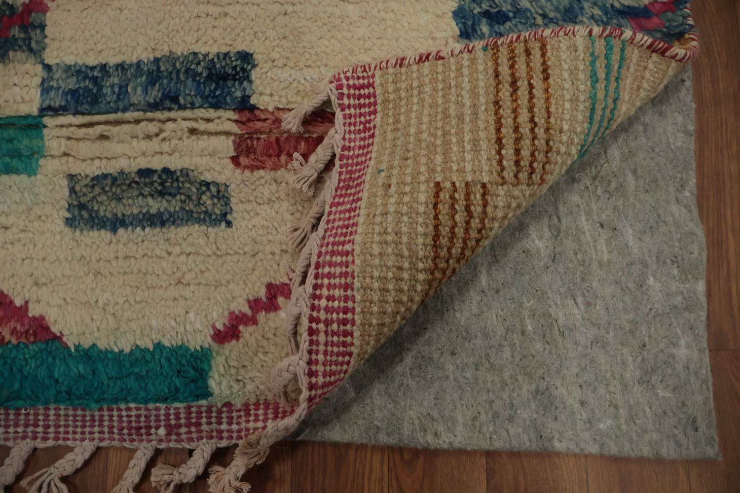 Eye-Catching Triangle Design Moroccan Wool Area Rug 7x11
