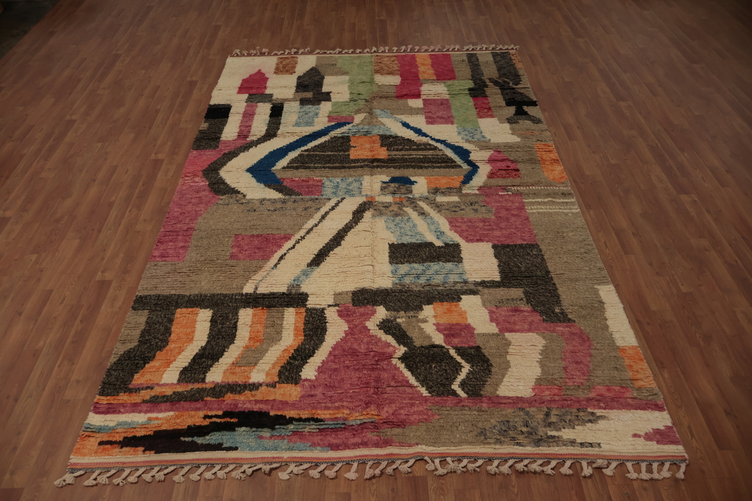Modern Art Moroccan Wool Area Rug 7x11 to Enhance Living Room Decor