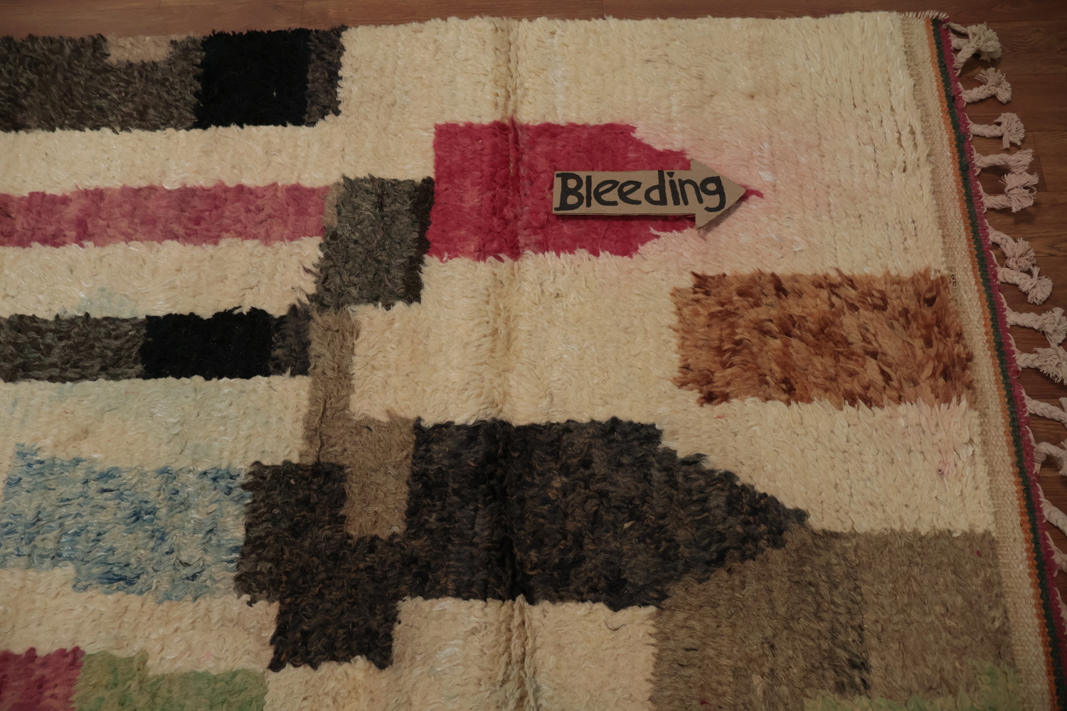 Modern Art Moroccan Wool Area Rug 7x11 to Enhance Living Room Decor