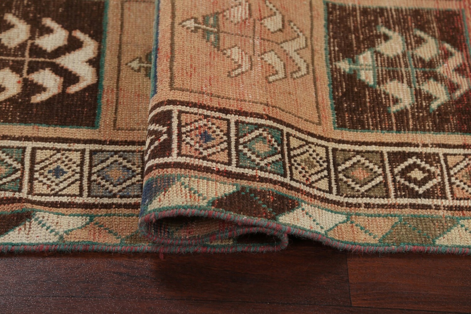 Antique Wool Bakhtiari Persian Area Rug 5x9