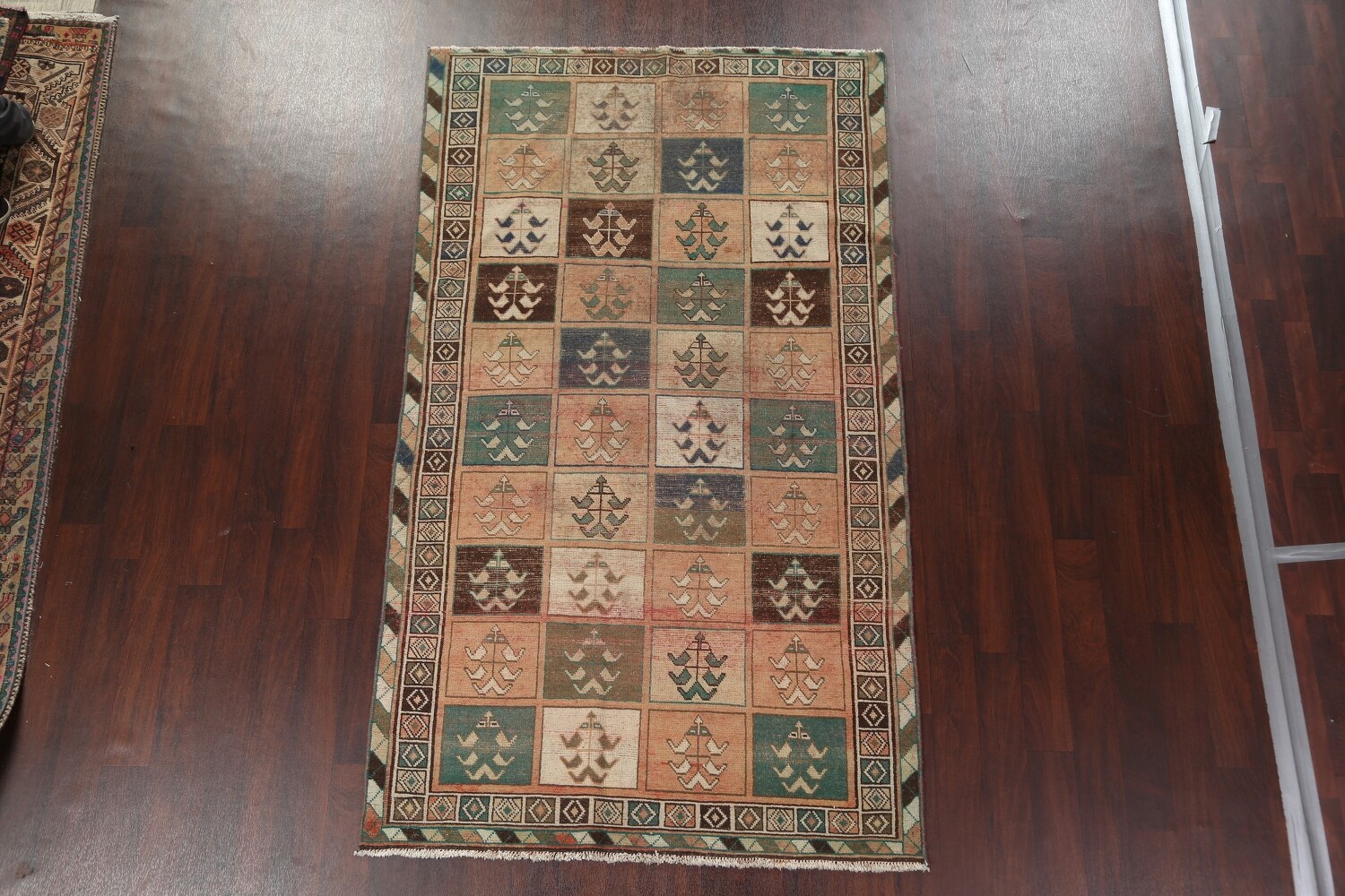 Antique Wool Bakhtiari Persian Area Rug 5x9