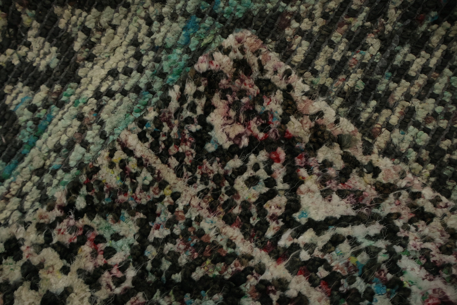 Chevron Style Abstract Oriental Area Rug 6x9