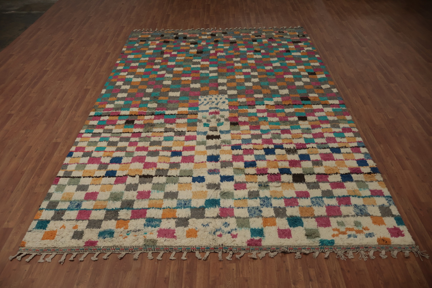 Checkered Design Handcrafted Artistry Moroccan Wool Area Rug 9x13