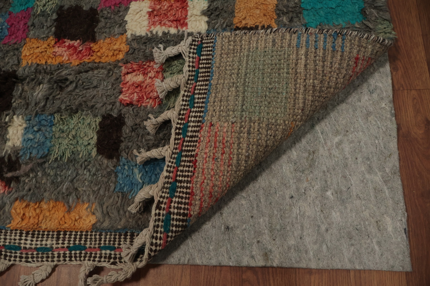 Checkered Design Handcrafted Artistry Moroccan Wool Area Rug 9x13