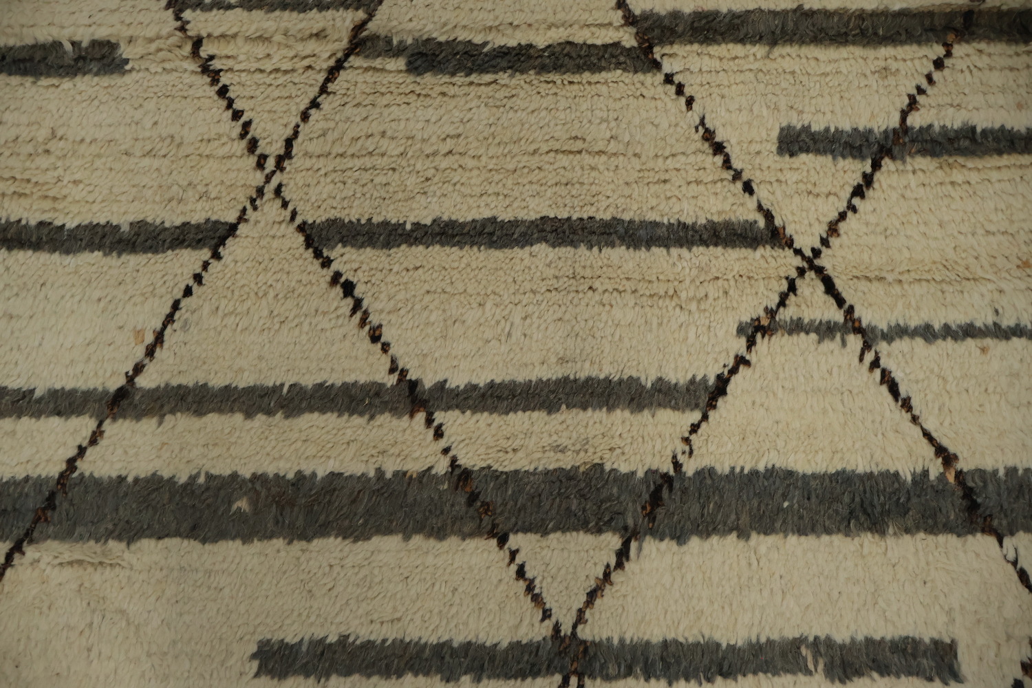 Moroccan Area Rug 8x11 with Bold and Muted Geometric Details