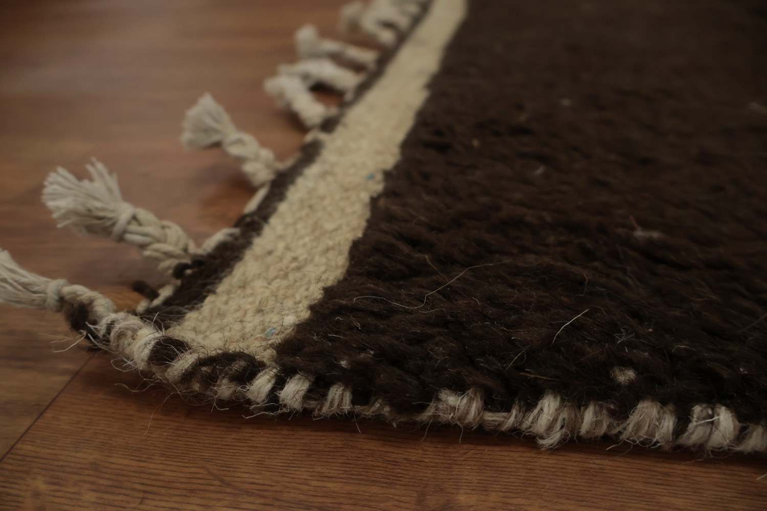 Handcrafted Wool Moroccan Area Rug 9x12 with Artistic Stripe Motifs