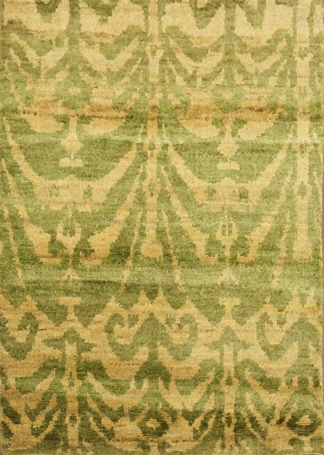 Chic Green and Gold Aesthetic Ikat Pattern Rug 4x6