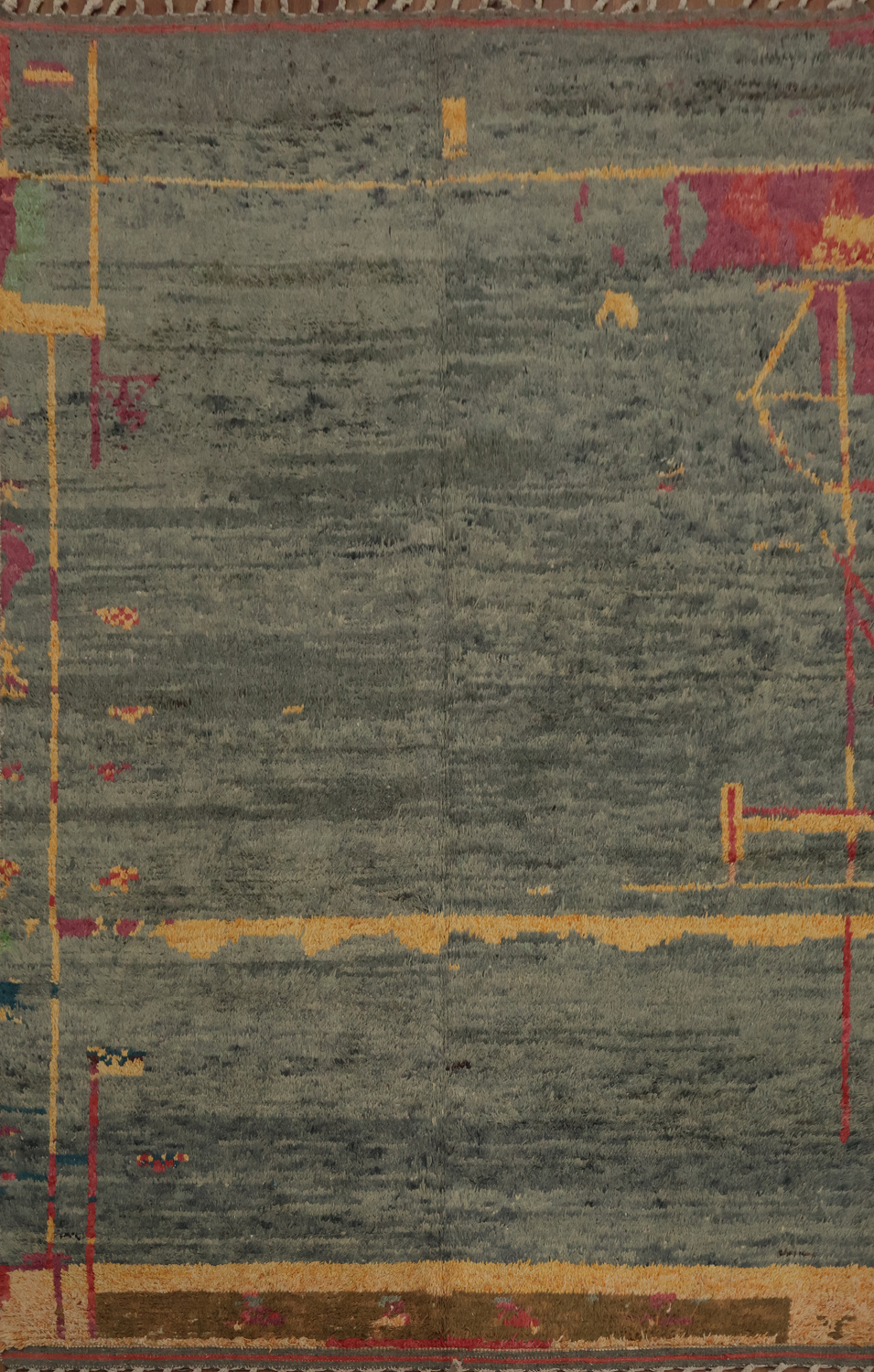Elegant Moroccan Handmade Area Rug 8x11 Featuring Artistic Gold Details