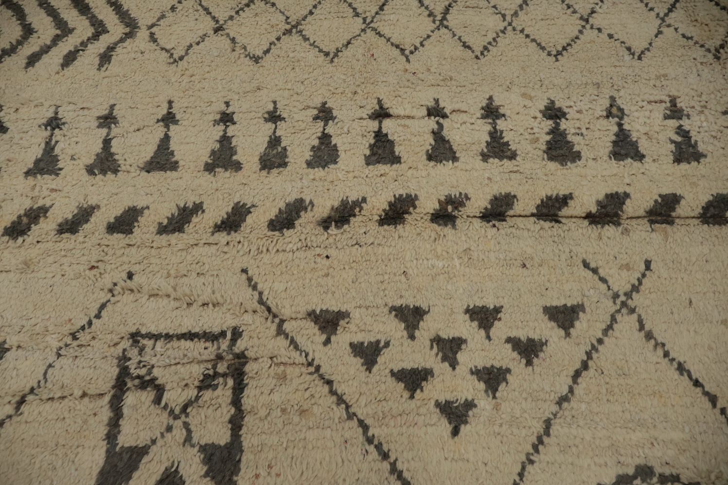 Artisanal Wool Moroccan Large Rug 12x19 with Authentic Tribal Aesthetics